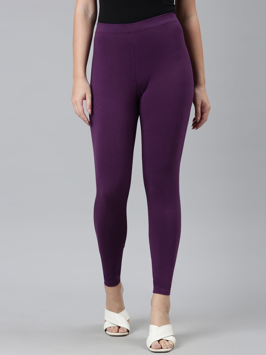 

Kryptic Ankle Length Leggings, Purple