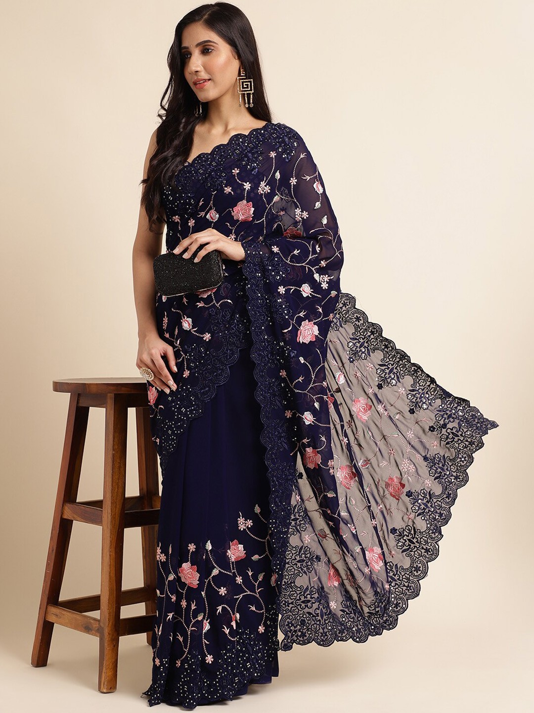 

FABMORA Ethnic Motifs Sequinned Pure Georgette Saree, Blue