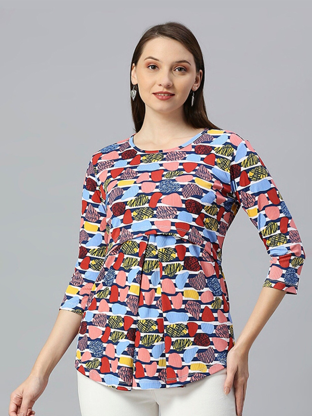 

True Shape Abstract Printed Gathered or Pleated Cotton Maternity Top, Red