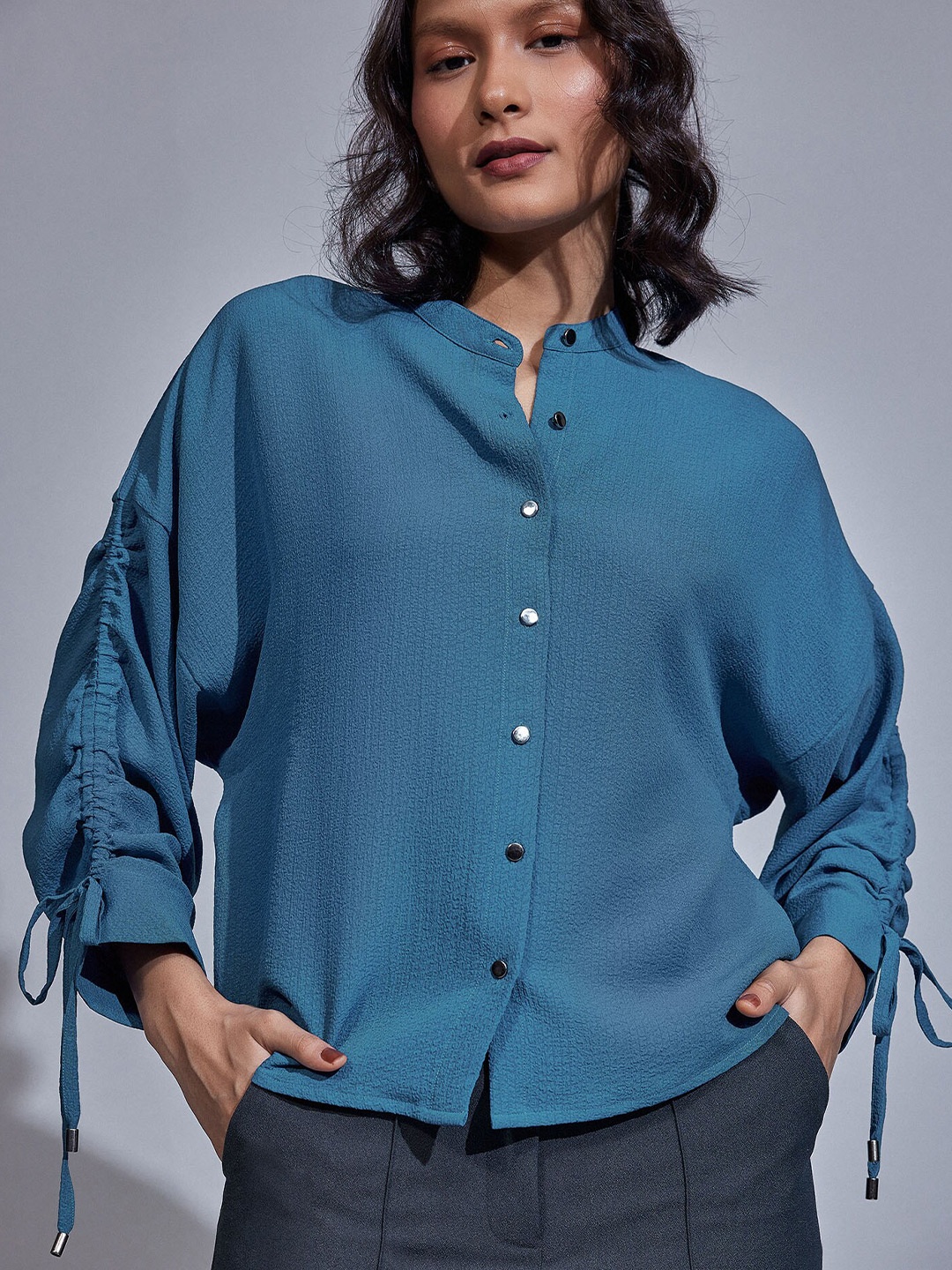 

The Label Life Mandarin Collar Extended Sleeves Shirt Style Top, Blue