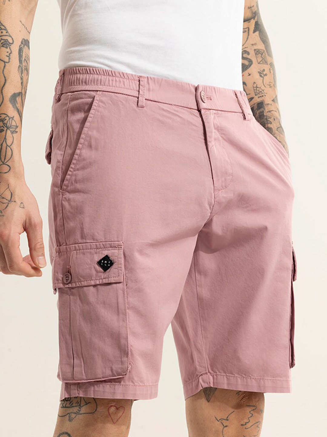

Snitch Men Pink Mid-Rise Cotton Cargo Shorts