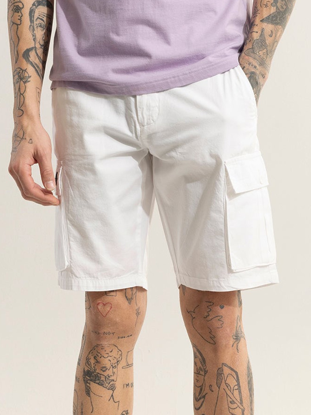 

Snitch Men White Mid-Rise Cotton Cargo Shorts