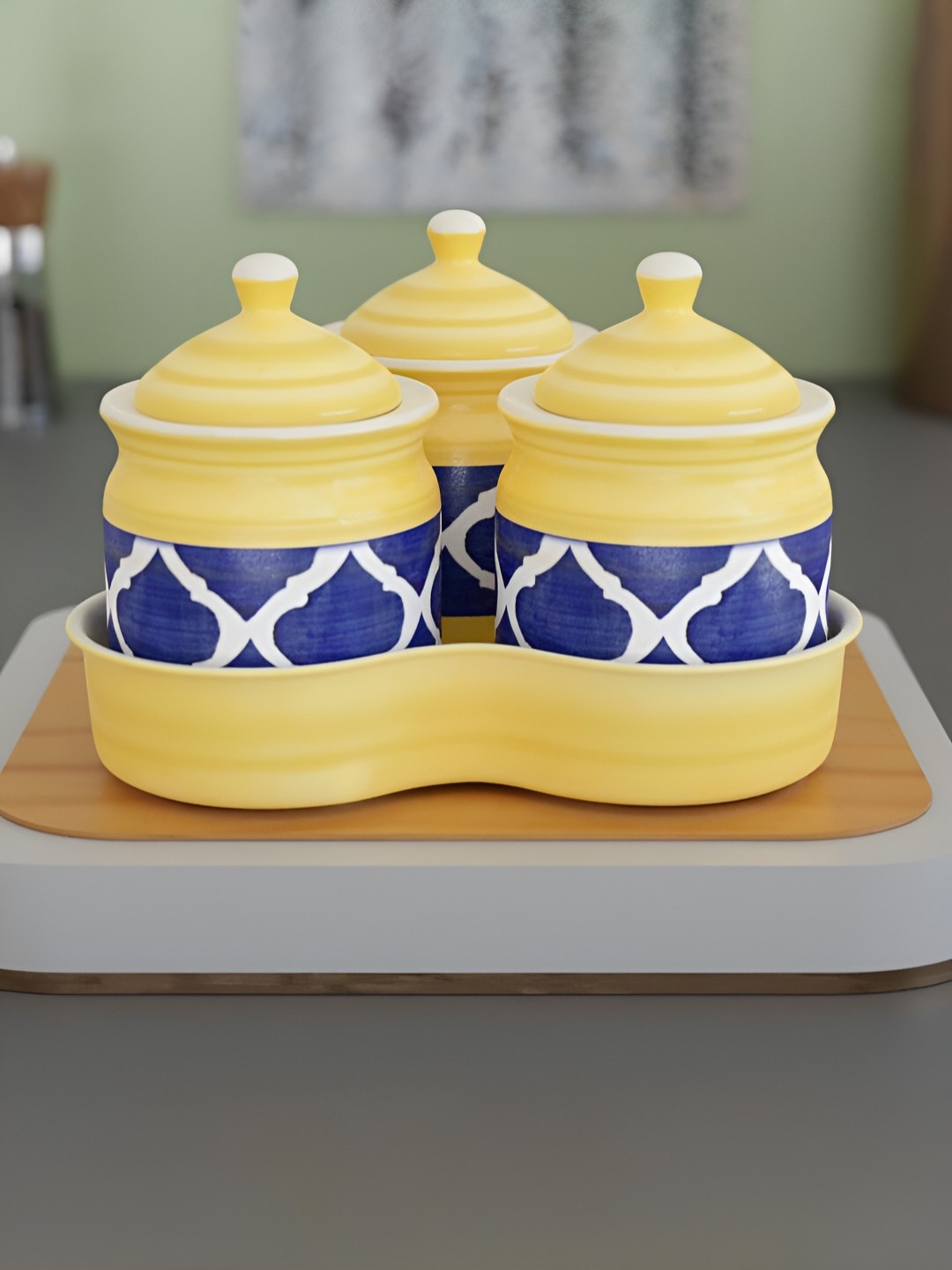 

The Earth Store Yellow 4 Pcs Ceramic Dishwasher and Microwave Safe Jar with Lid & Tray Set