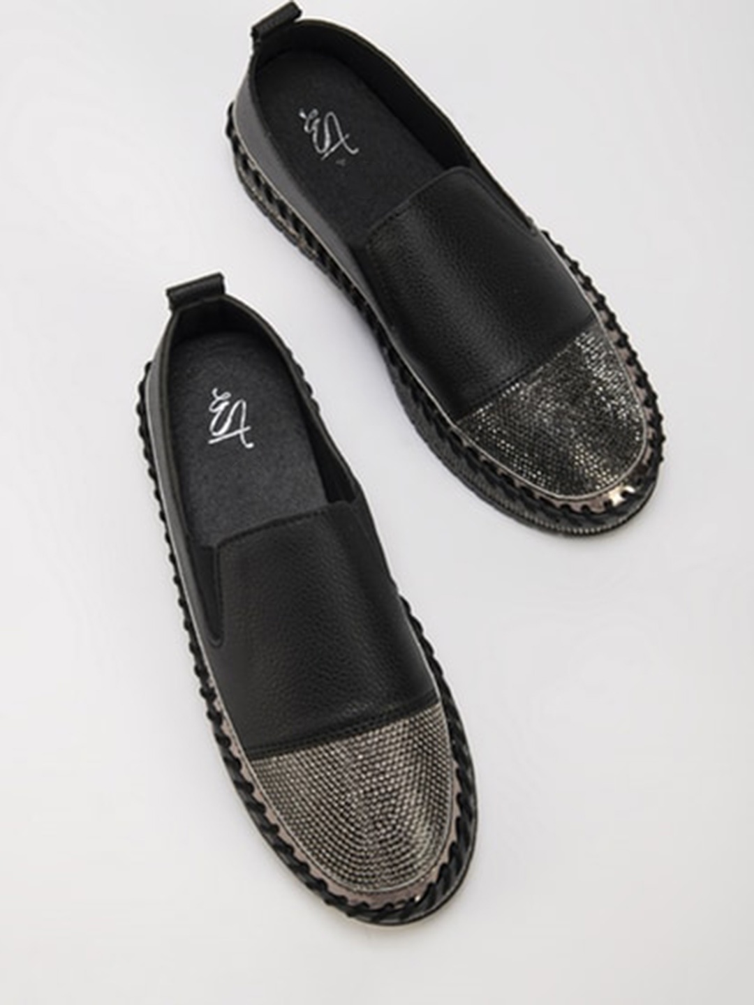 

THE WHITE POLE Women Textured Lightweight Comfort Insole Espadrilles, Black