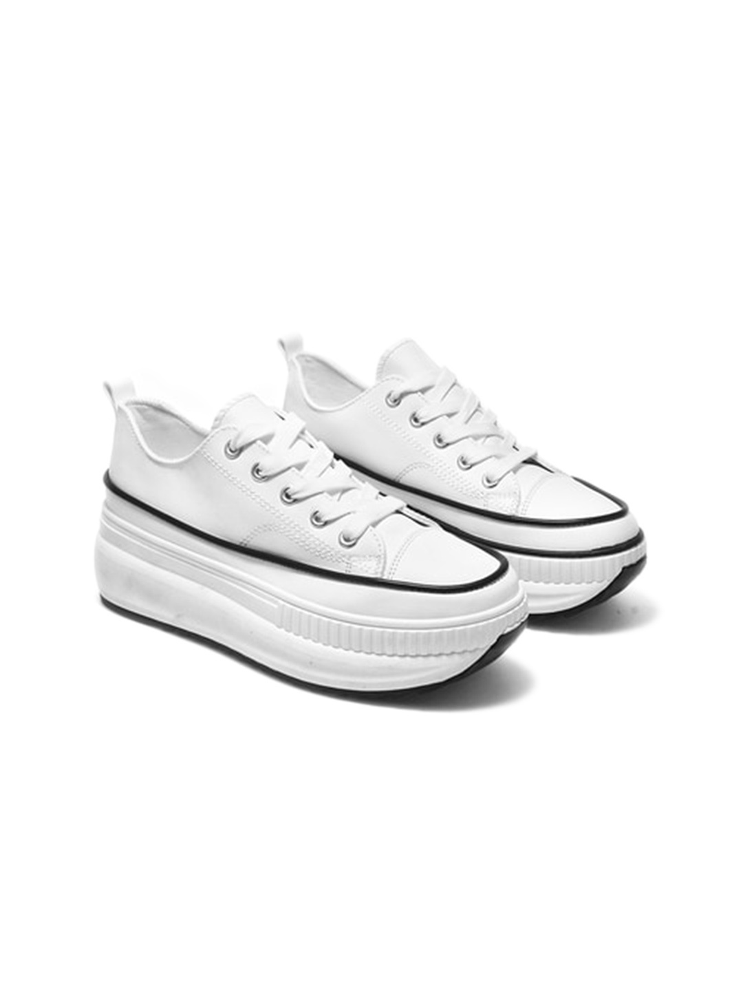 

THE WHITE POLE Women Lightweight Comfort Insole Contrast Sole Lace-Up Sneakers