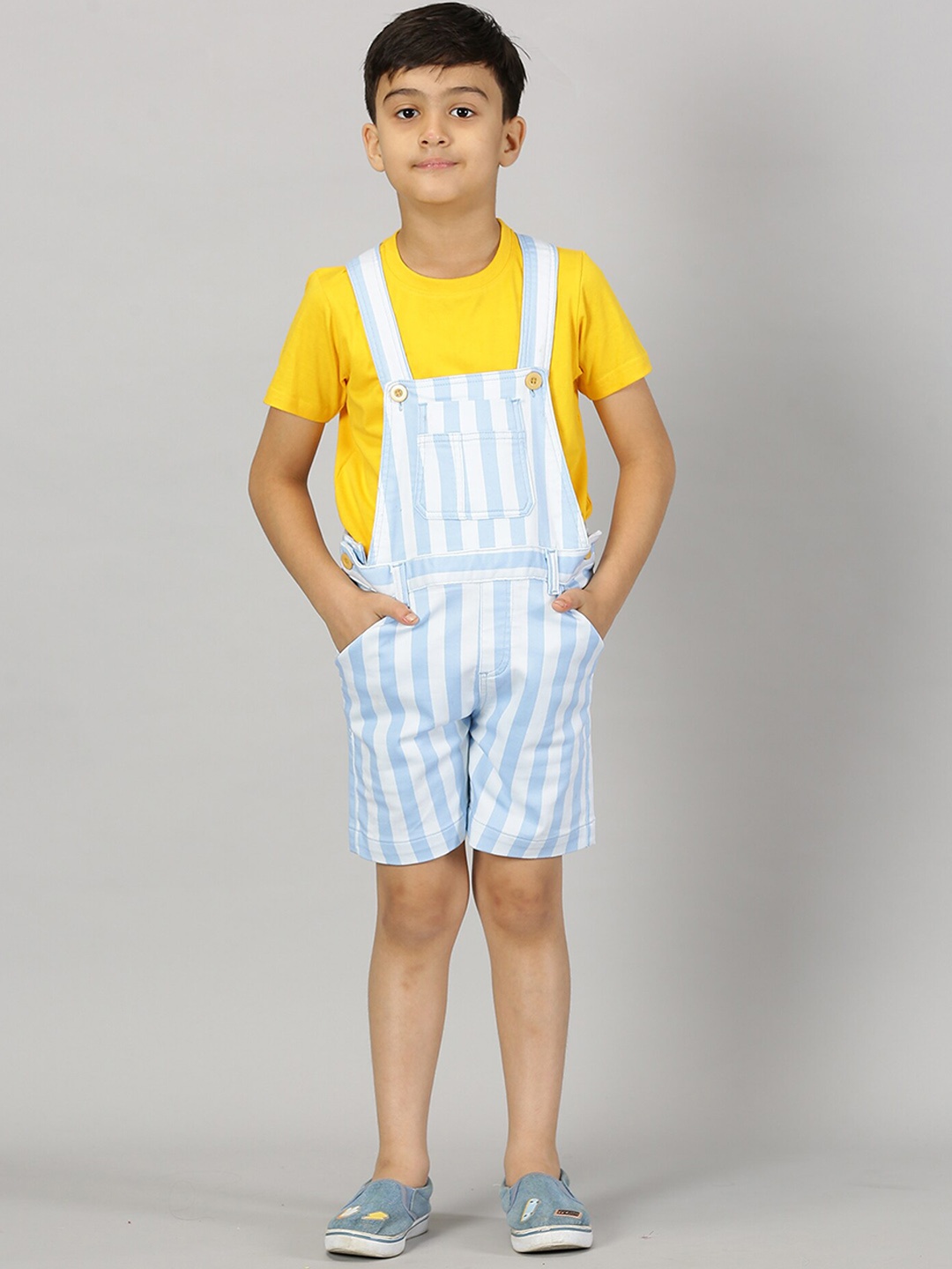 

KiddoPanti Boys Striped Twill Dungaree With T-Shirt, Blue