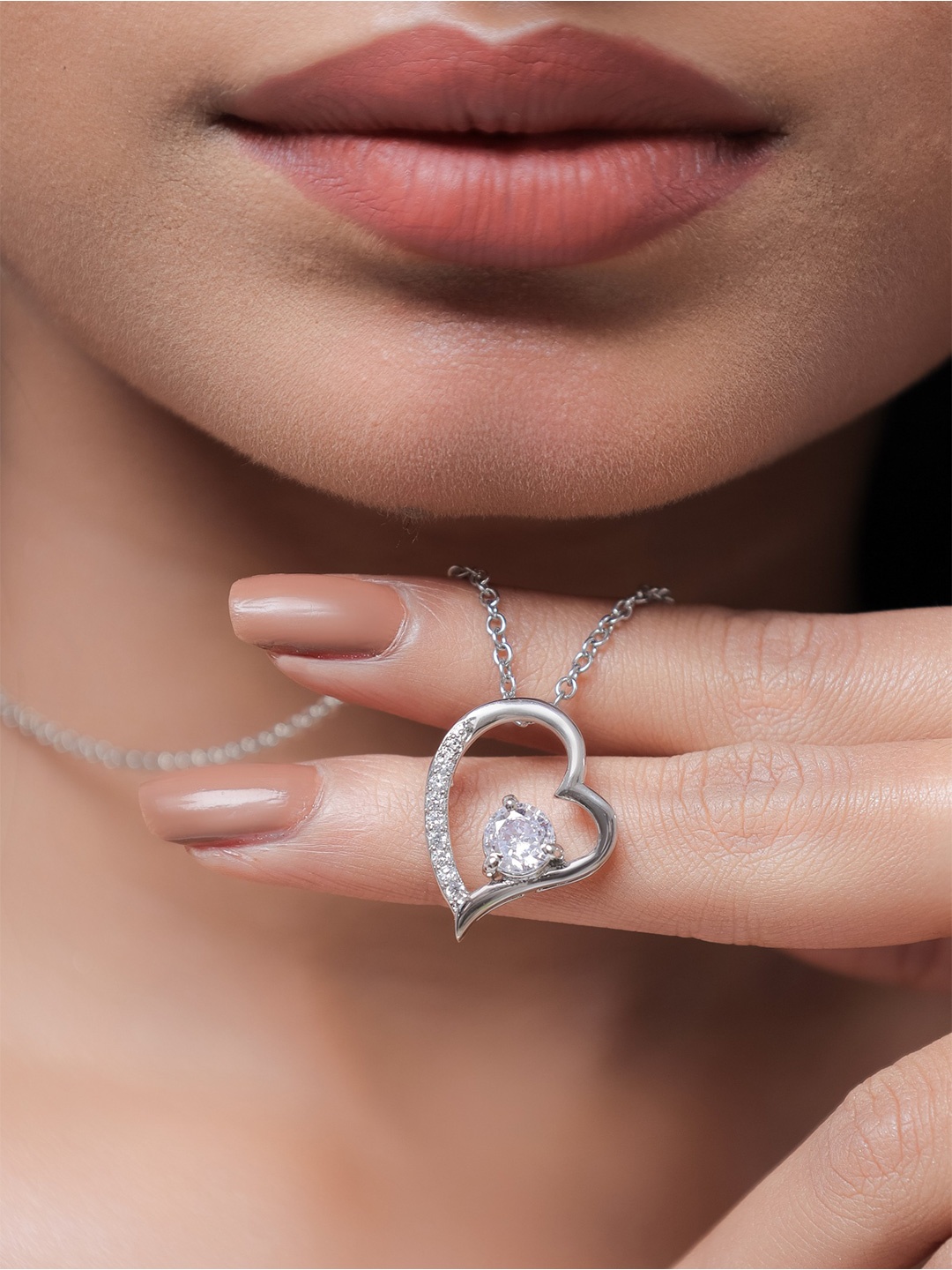 

STERLYN 925 Sterling Silver Heart Shaped Pendants with Chains