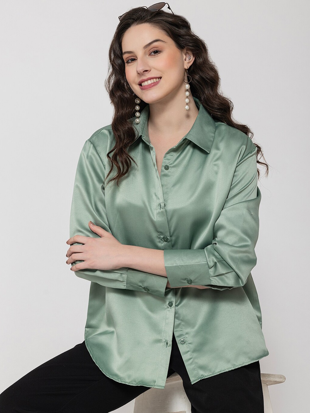 

Lounge Dreams Comfort Spread Collar Full Sleeves Oversized Shirt, Green