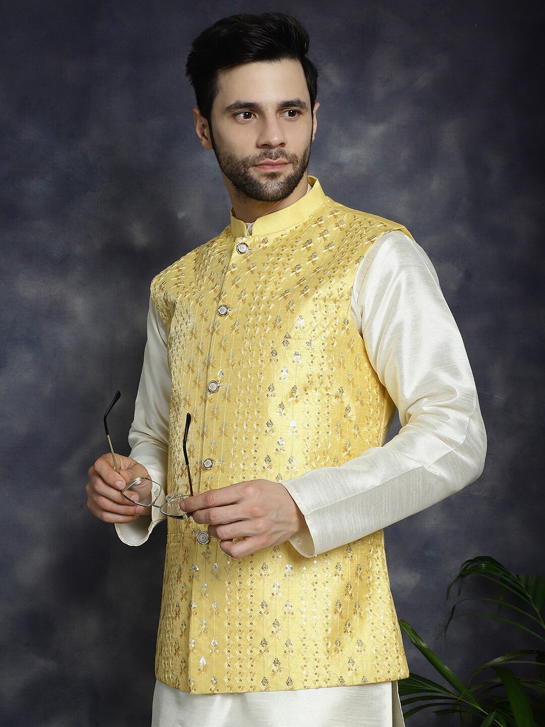 

Anouk Embroidered Woven Nehru Jacket, Yellow