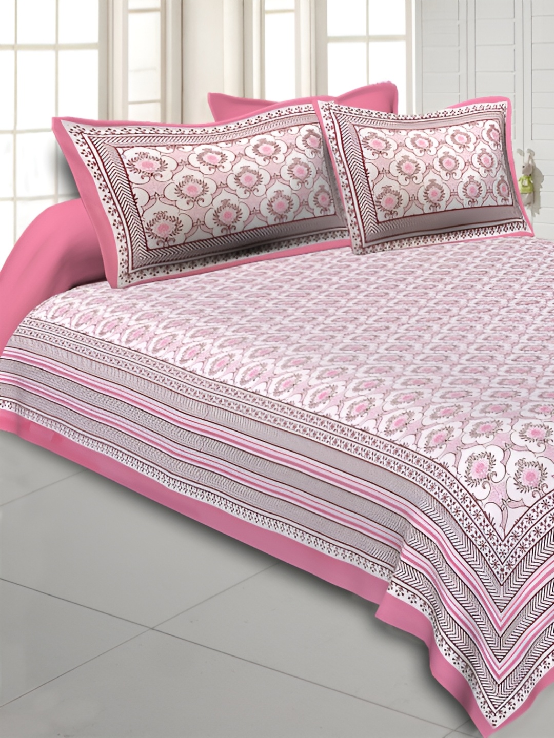 

VANI E Pink & White Ethnic Motifs Printed 250 TC King Bedsheet with 2 Pillow Covers