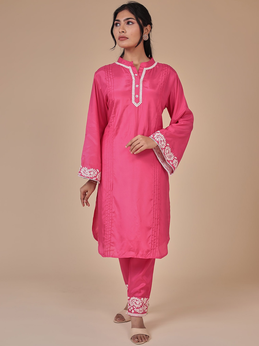 

ZARI Floral Yoke Design Thread Work Kurta with Trousers, Pink