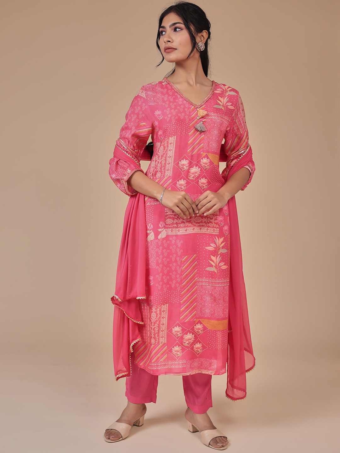

ZARI Floral Printed Kurta & Trousers With Dupatta, Pink