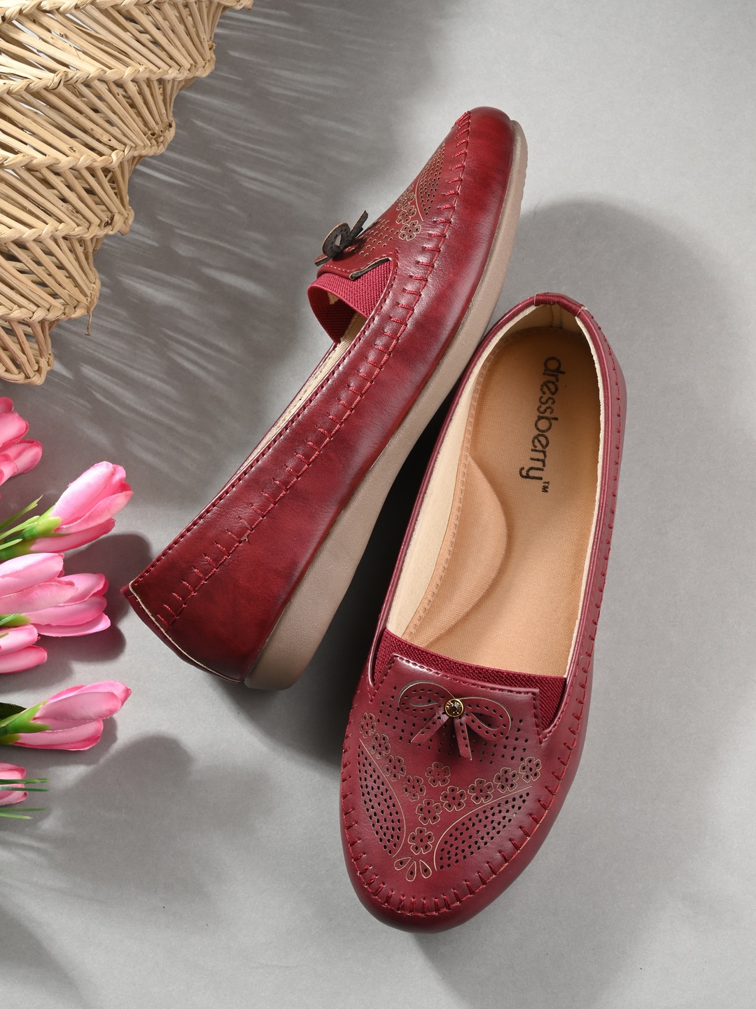 

DressBerry Burgundy Textured Laser Cuts Round Toe Ballerinas