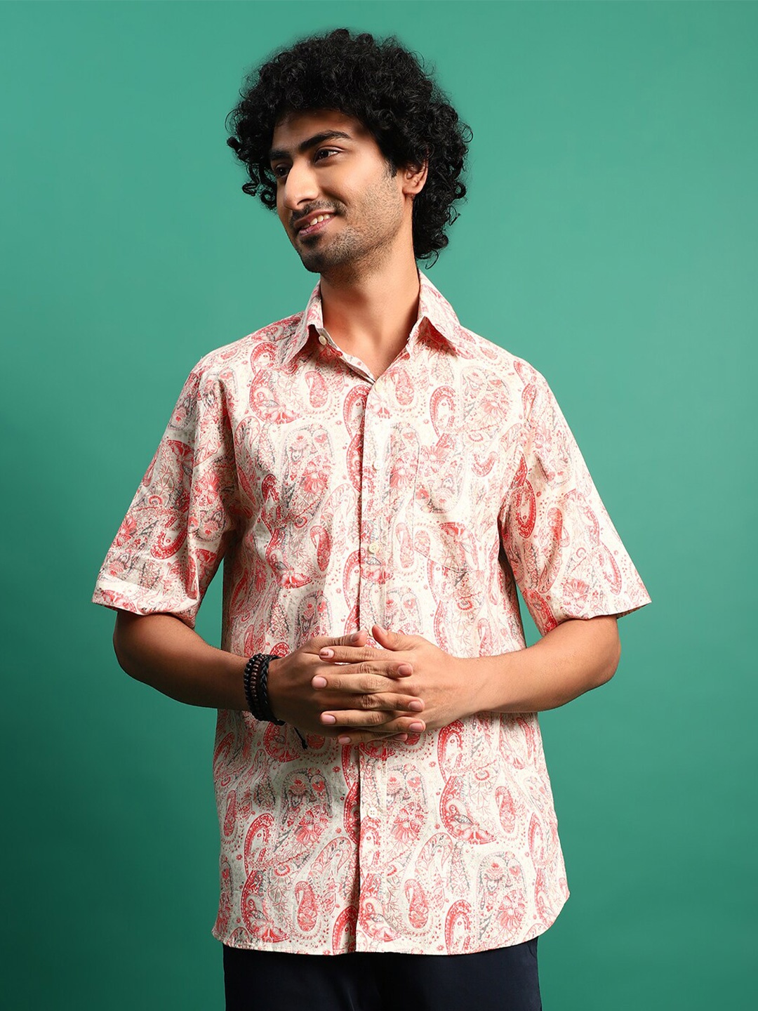 

Sangria Classic Paisley Printed Spread Collar Casual Cotton Shirts, Peach