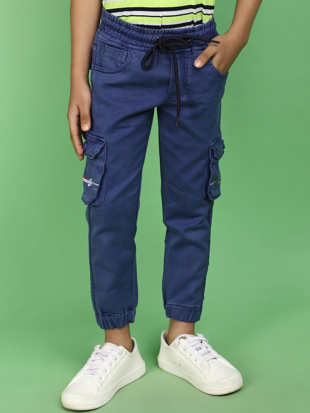 

V-Mart Boys Mid-Rise Cotton Cargo Jogger, Blue