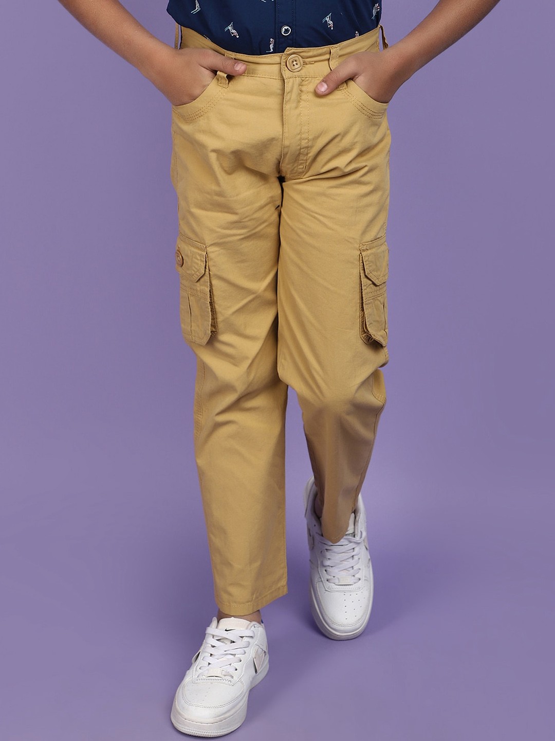 

V-Mart Boys Mid Rise Cotton Cargo Trousers, Khaki