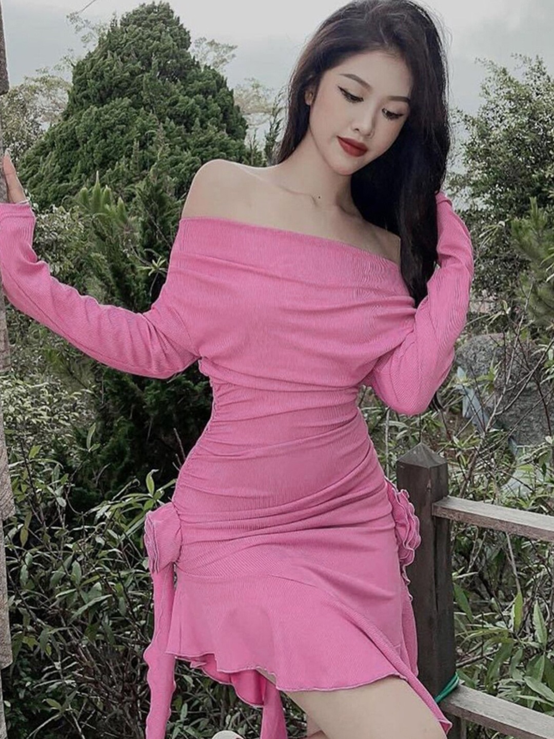 

Stylecast X KPOP Off-Shoulder Sheath Mini Dress, Pink