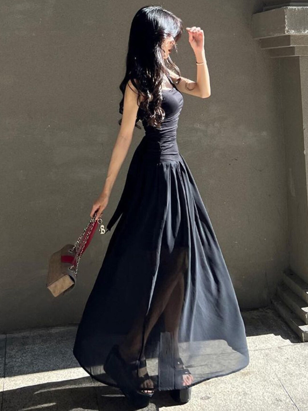 

Stylecast X KPOP Black Square Neck Sleeveless Fit and Flare Midi Dress
