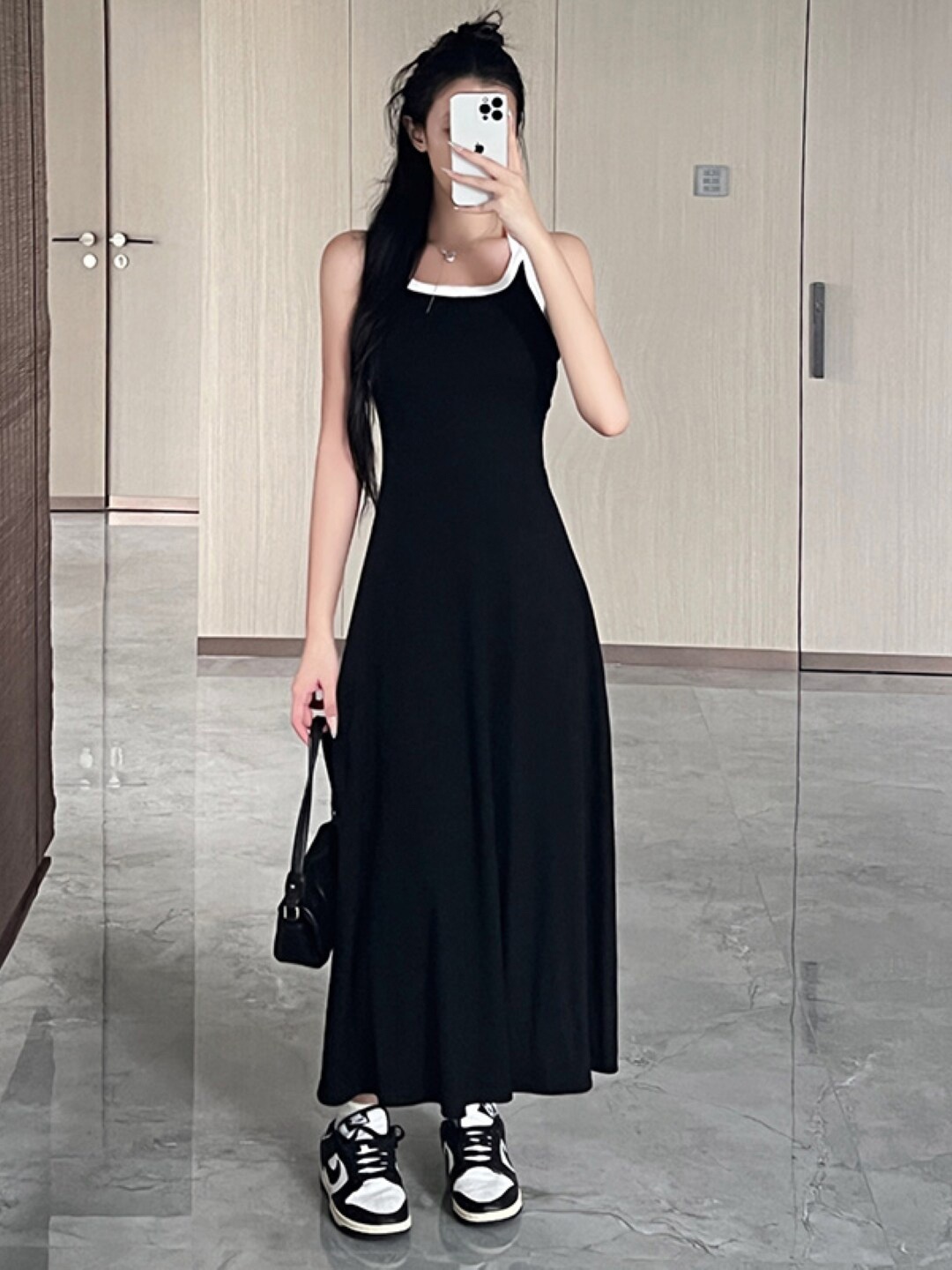 

Stylecast X KPOP Shoulder Straps A-Line Maxi Dress, Black