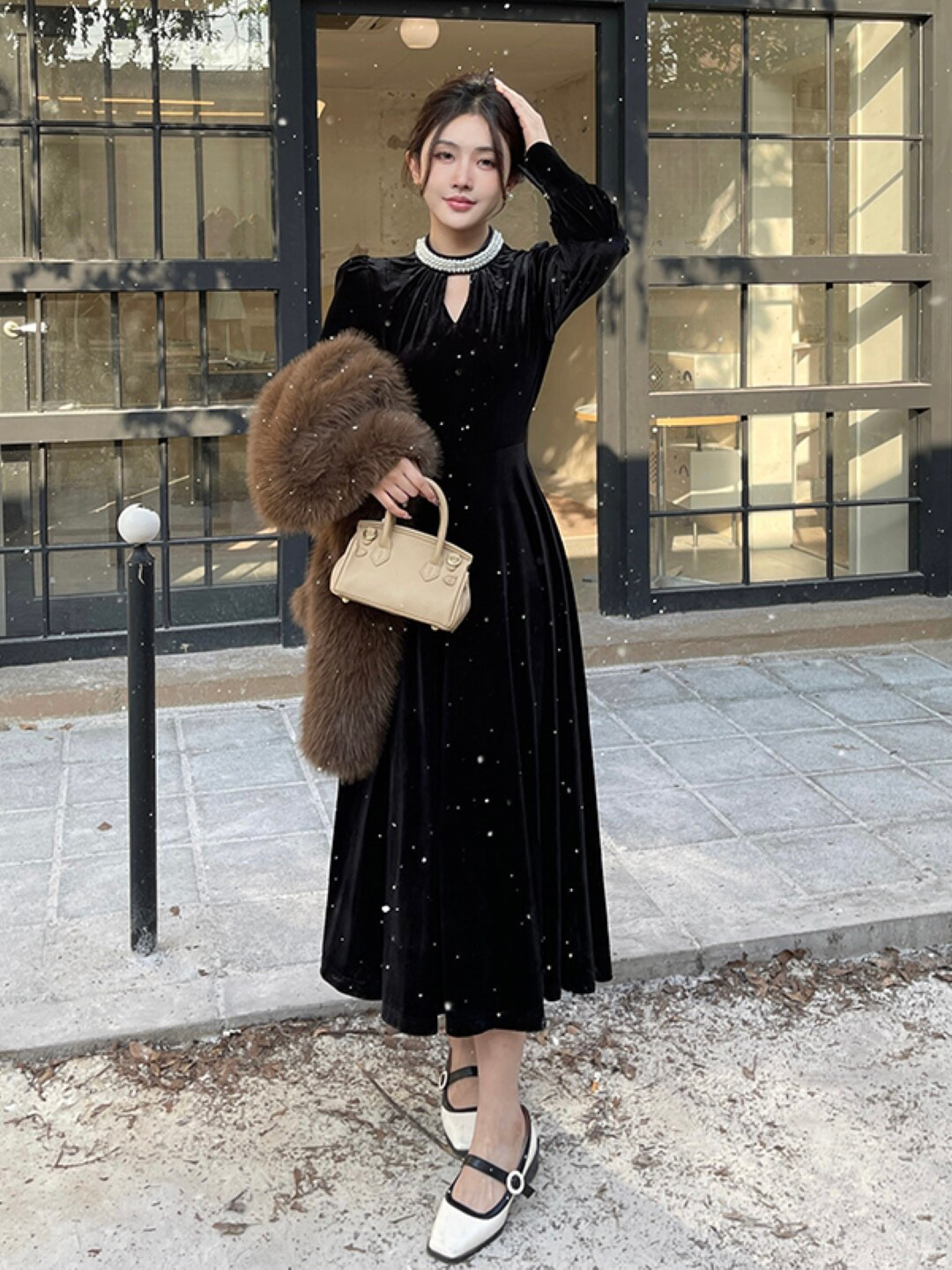 

Stylecast X KPOP Long Sleeves Maxi Dress, Black
