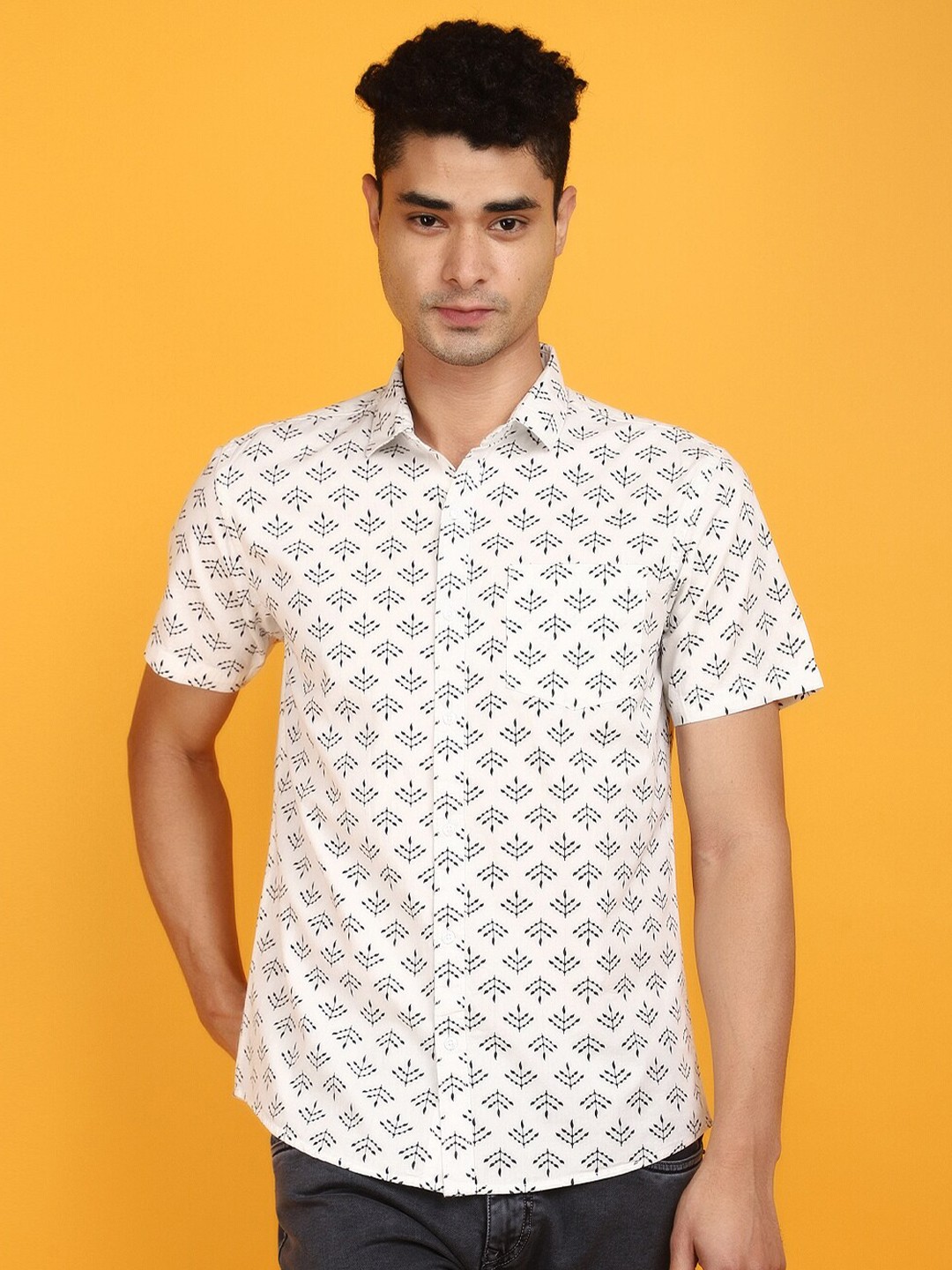 

V-Mart Floral Printed Cotton Shirt, Off white