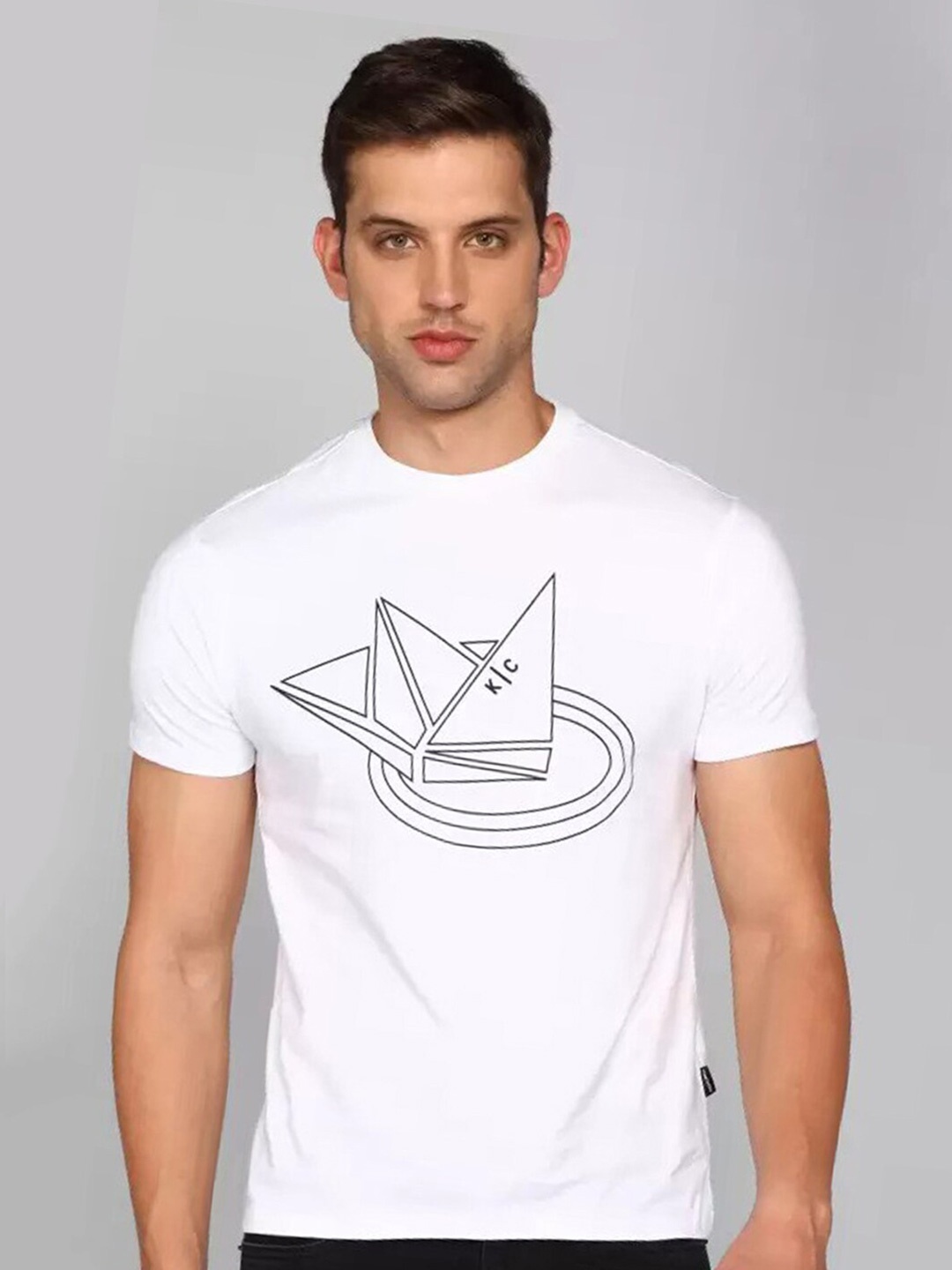 

Kenneth Cole Geometric Printed Cotton Slim Fit T-shirt, White