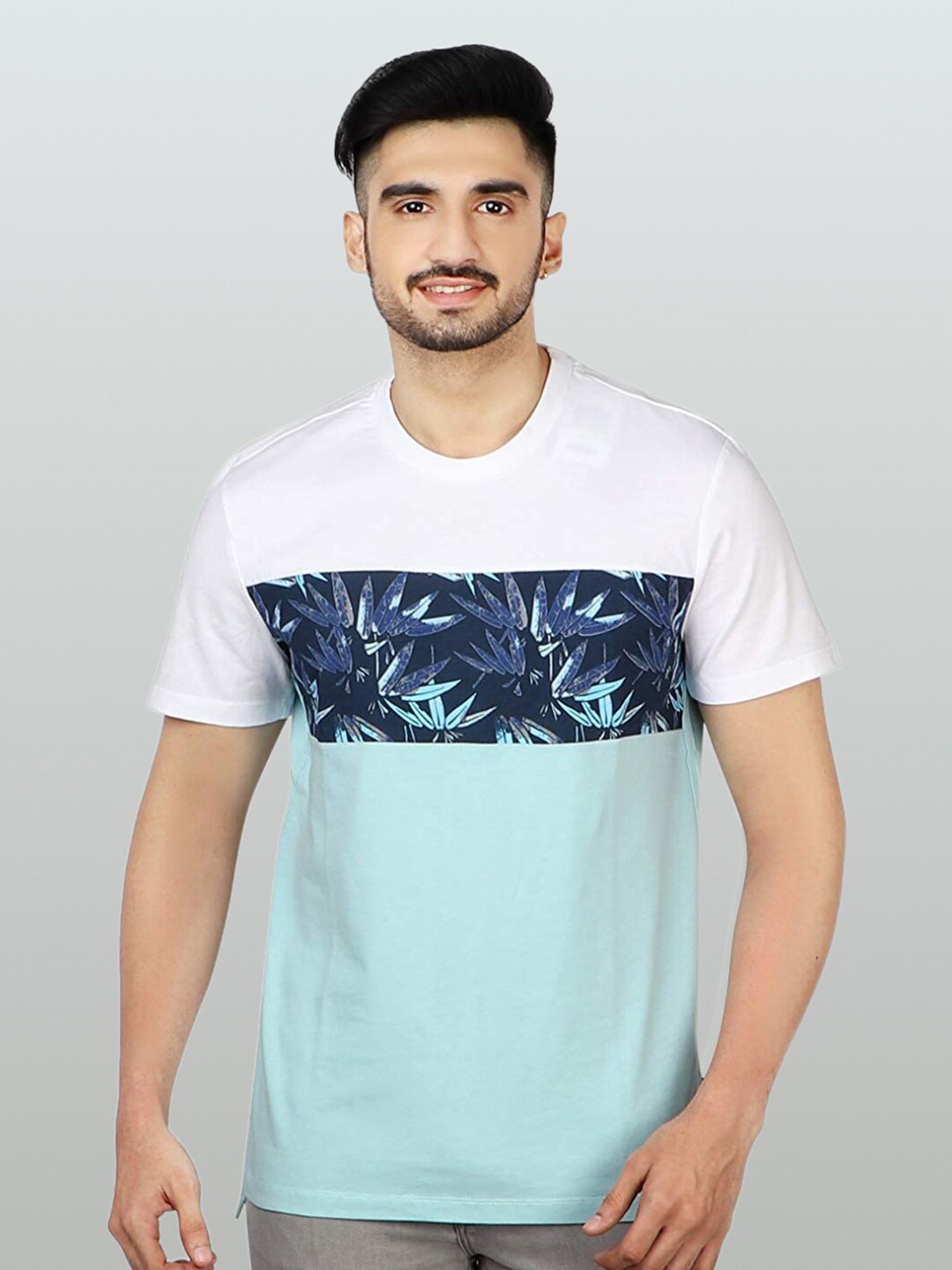 

Kenneth Cole Colourblocked Cotton Slim Fit T-shirt, Turquoise blue