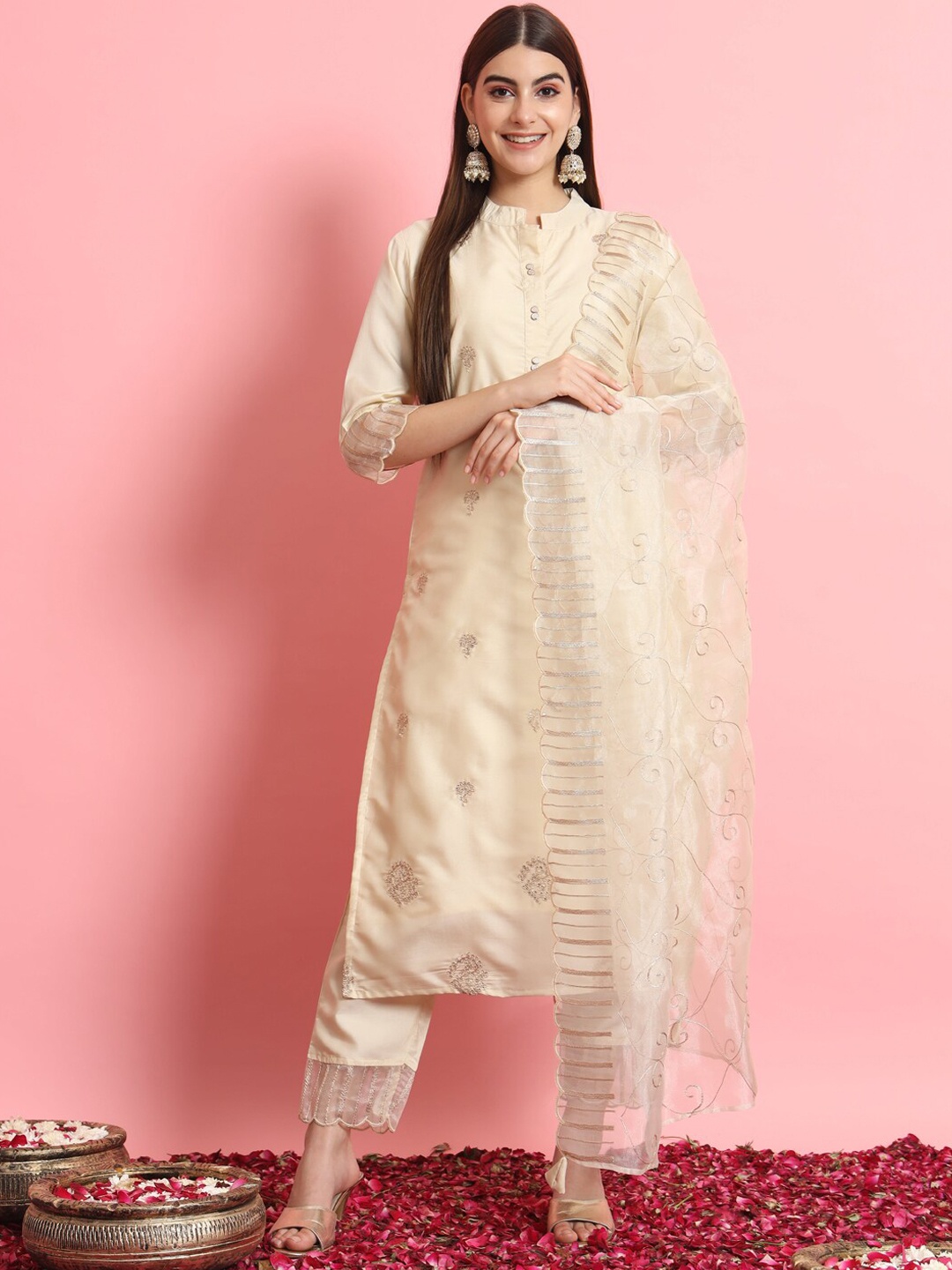 

VredeVogel Ethnic Motifs Embroidered Regular Thread Work Kurta with Trousers & Dupatta, Beige