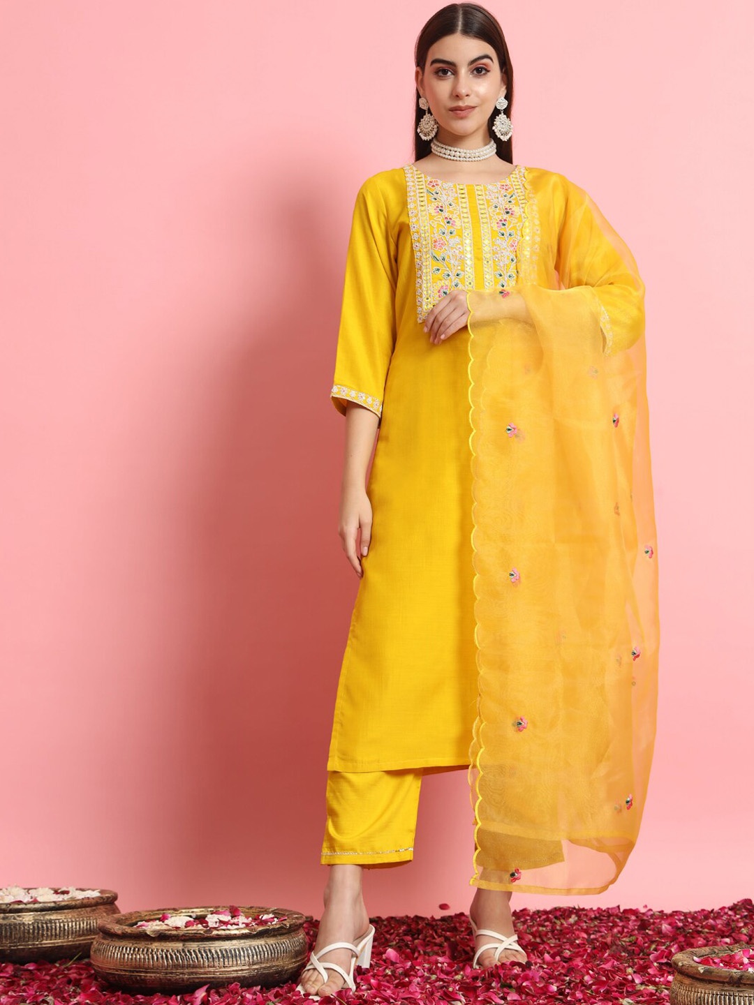 

VredeVogel Ethnic Motifs Yoke Design Regular Thread Work Kurta with Trousers & Dupatta, Yellow