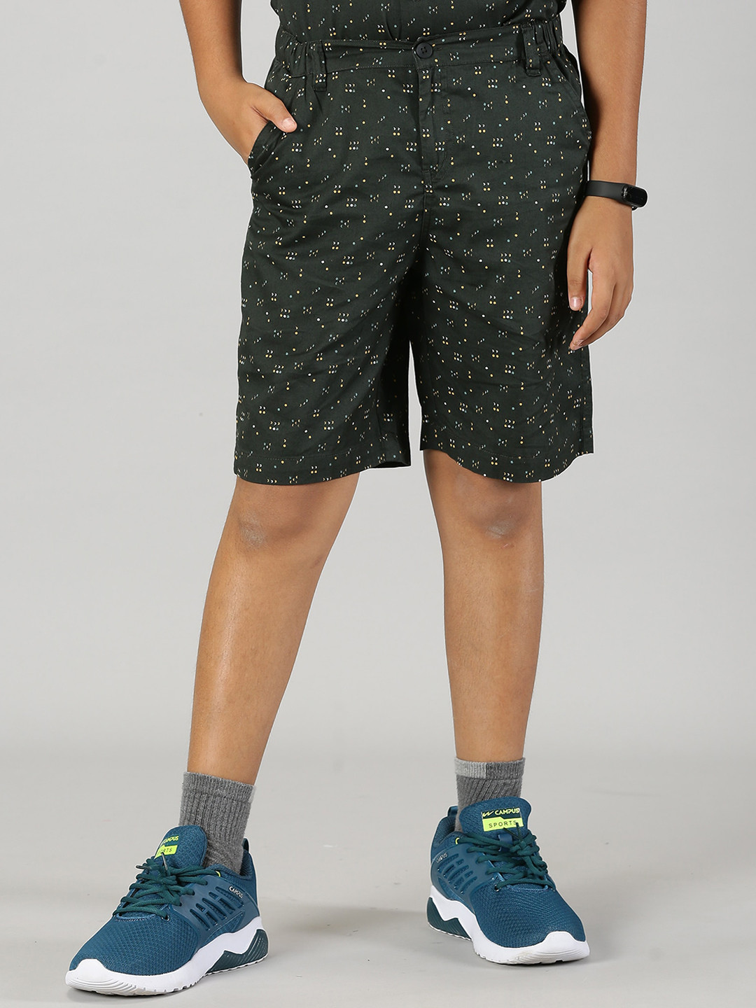 

KiddoPanti Boys Abstract Printed Pure Cotton Shorts, Green