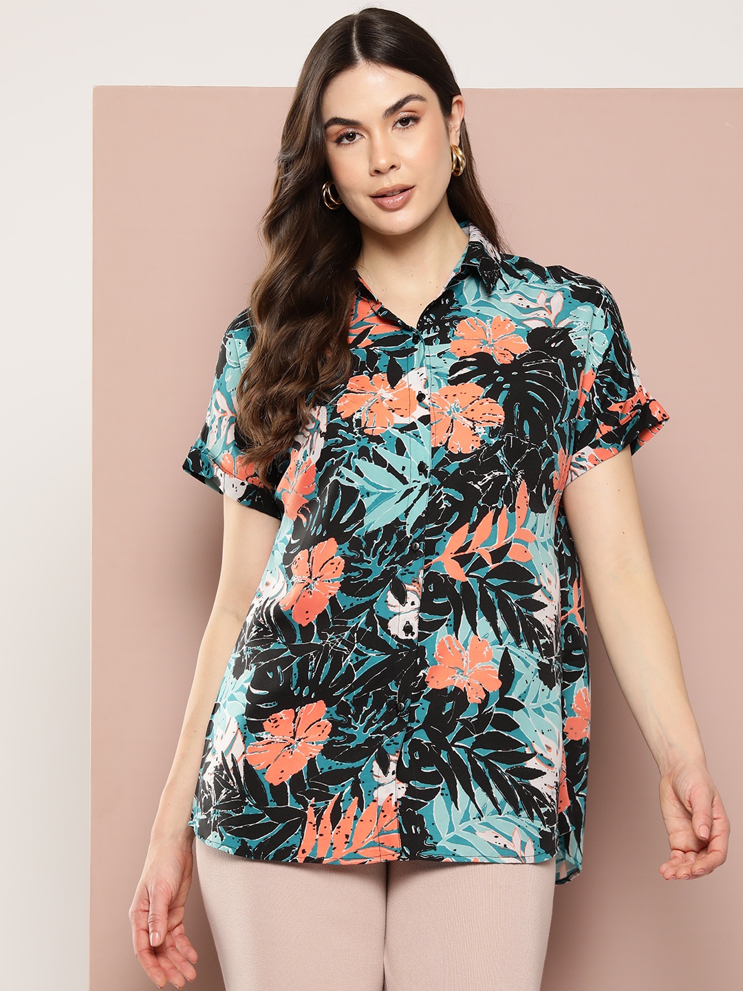 

Qurvii Women Comfort Floral Printed Casual Shirt, Black