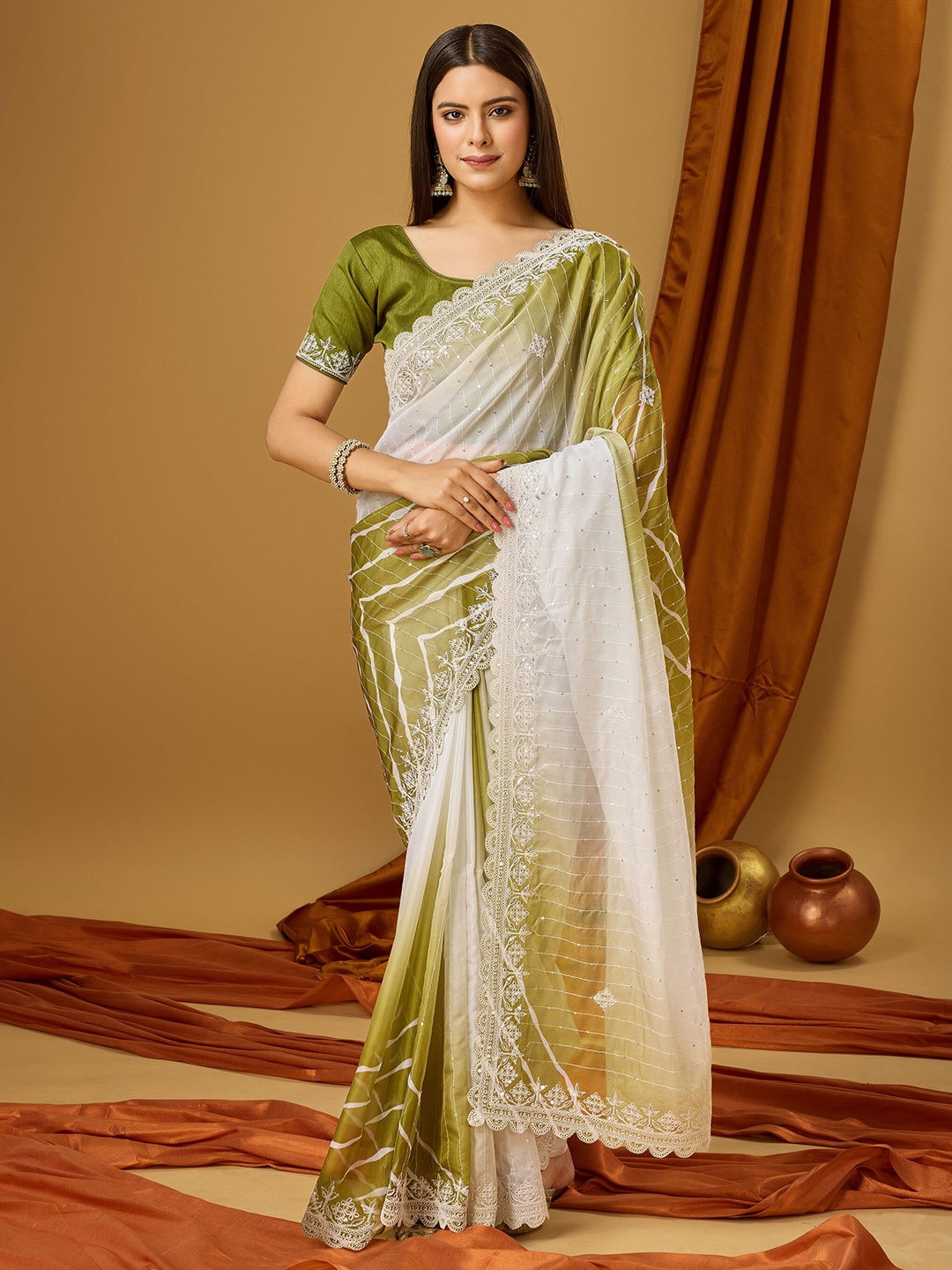 

TEEYA CREATION Abstract Sequinned Embroidered Organza Saree, Lime green