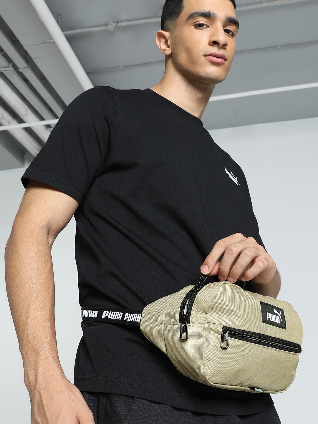 

Puma Evo Brand Logo Waist Pouch, Brown