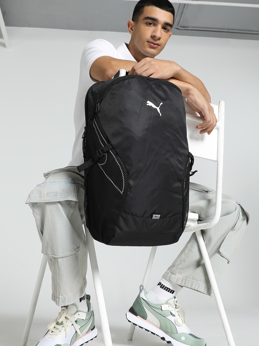 

Puma Unisex Micro Geometric Textured Plus Pro Medium-Sized Backpack, Black