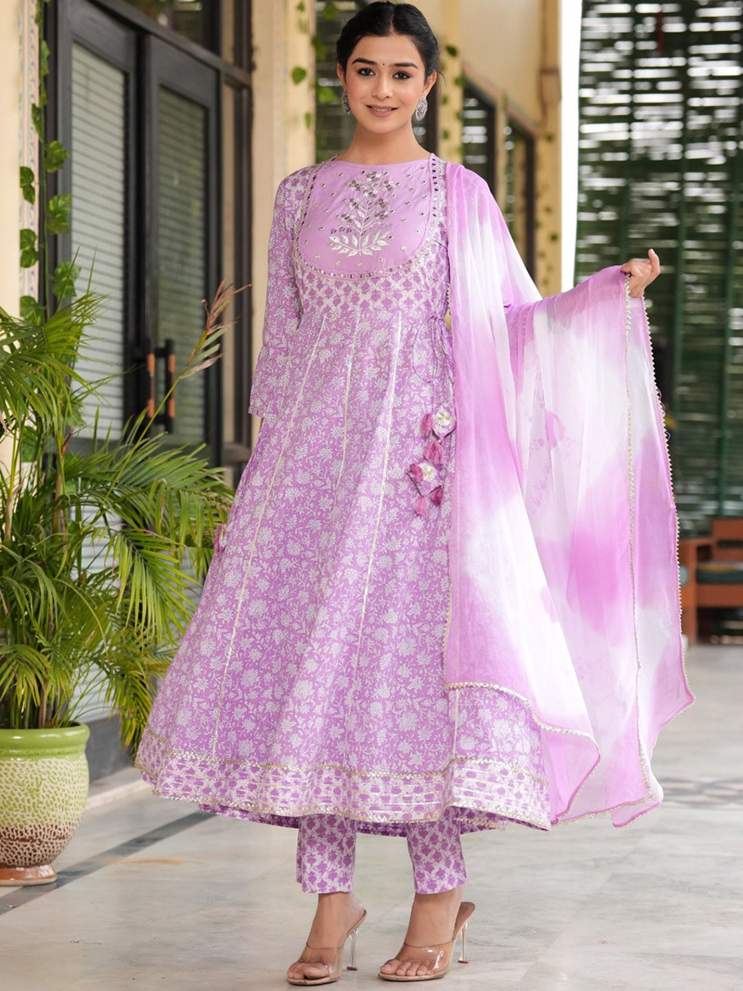 

Chandbaali Women Ethnic Motifs Embroidered Regular Pure Cotton Kurta with Trousers & With Dupatta, Lavender