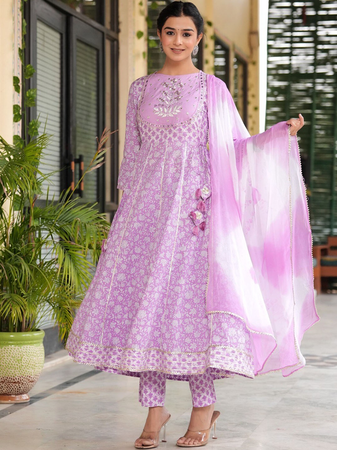 

Chandbaali Women Ethnic Motifs Printed Regular Pure Cotton Kurta with Trousers & With Dupatta, Lavender