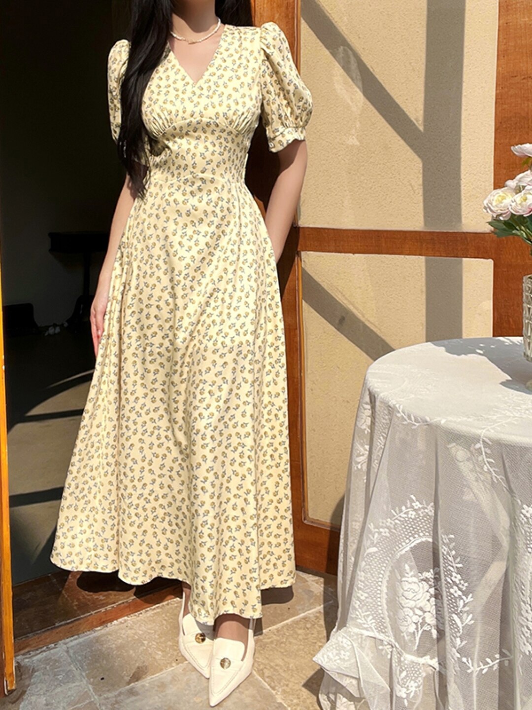 

Stylecast X KPOP Floral Printed Puff Sleeves A-Line Dress, Yellow