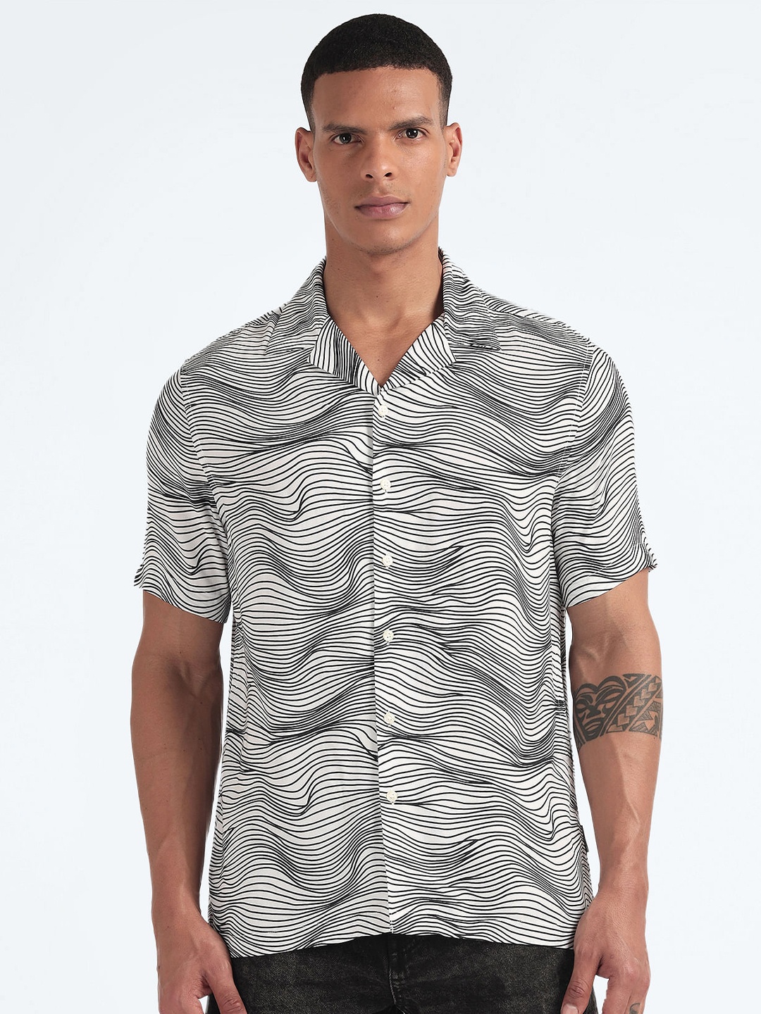 

Flying Machine Abstract Printed Casual Shirt, White