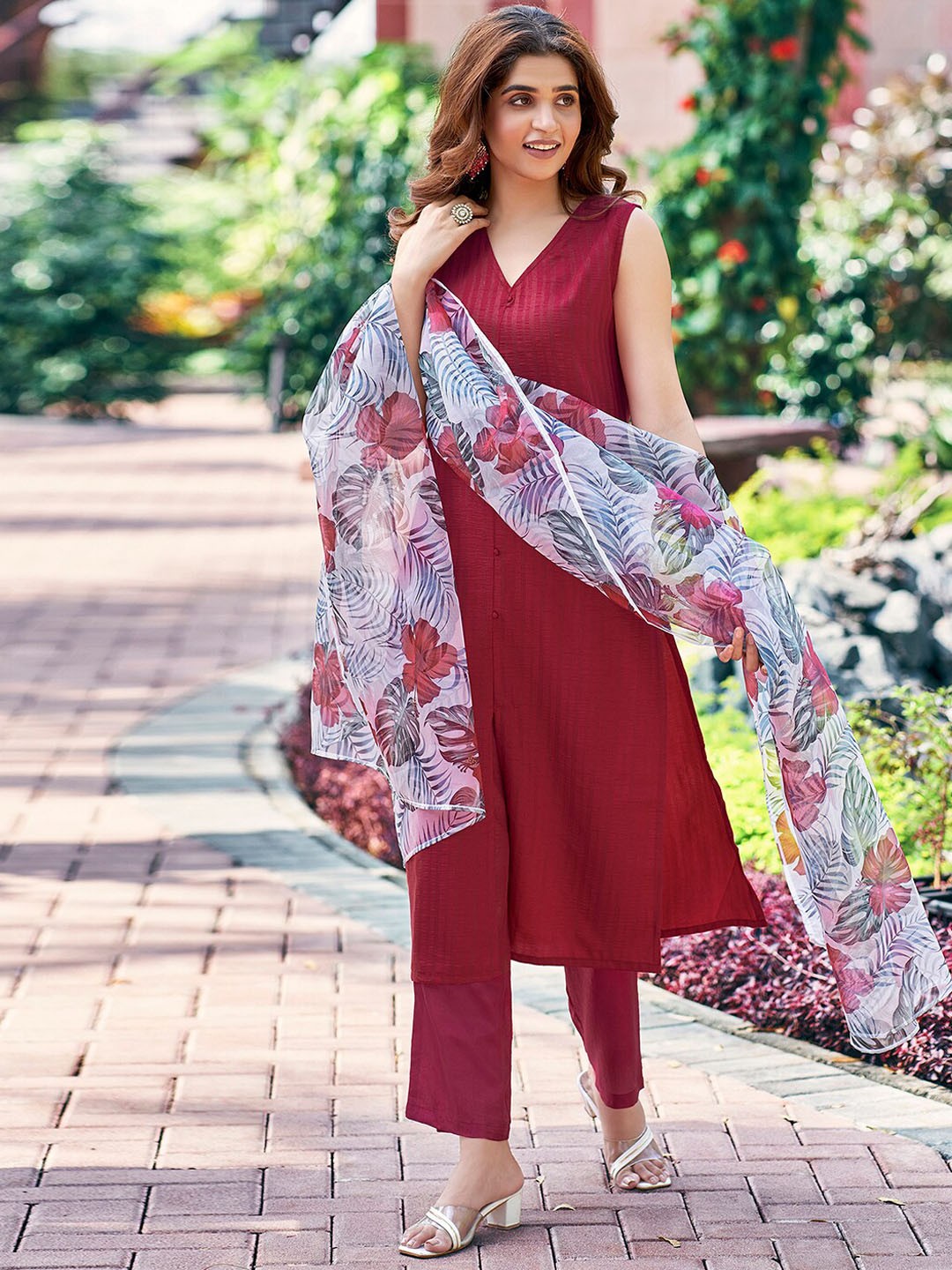 

KALINI V-Neck Kurta With Trousers & Dupatta, Pink