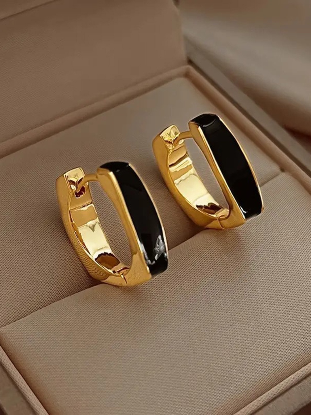 

VIEN Gold-Plated Enamelled Square Hoop Earrings