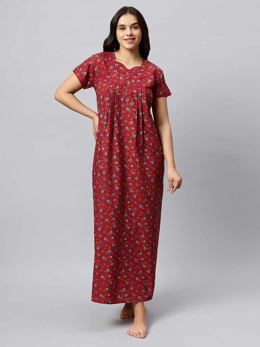 

QUIRA Floral Printed Maxi Nightdress, Red