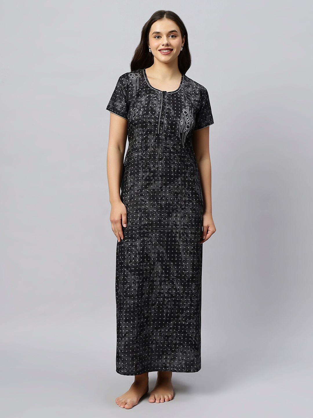 

QUIRA Floral Printed Maxi Nightdress, Black