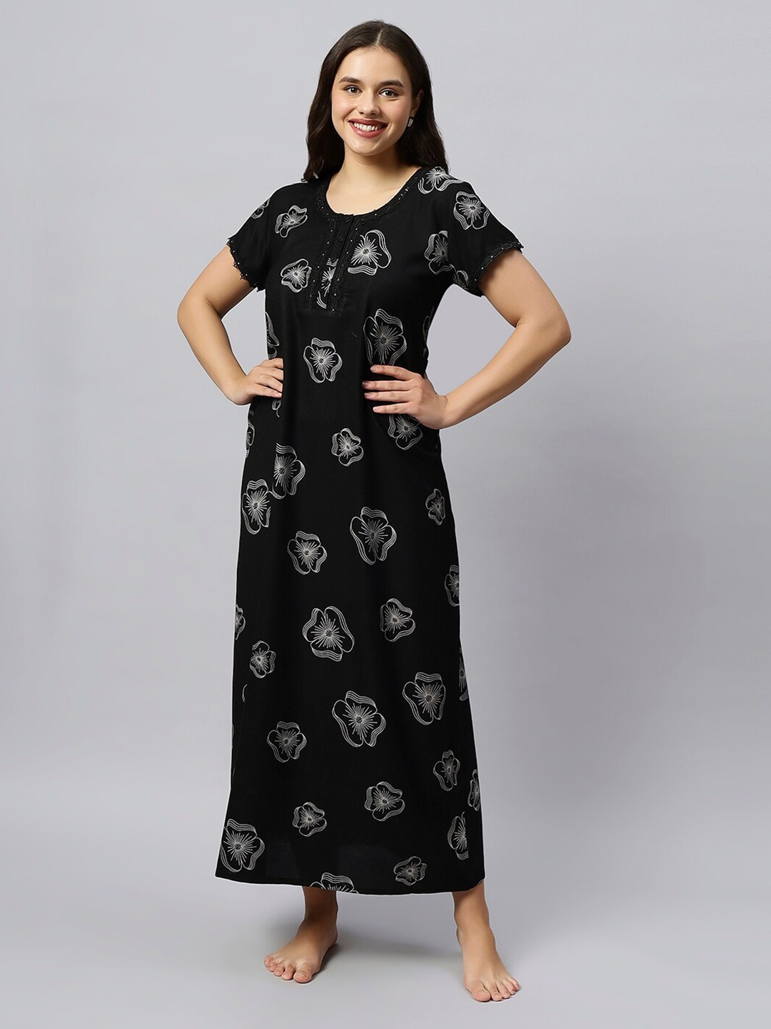 

QUIRA Floral Printed Maxi Nightdress, Black