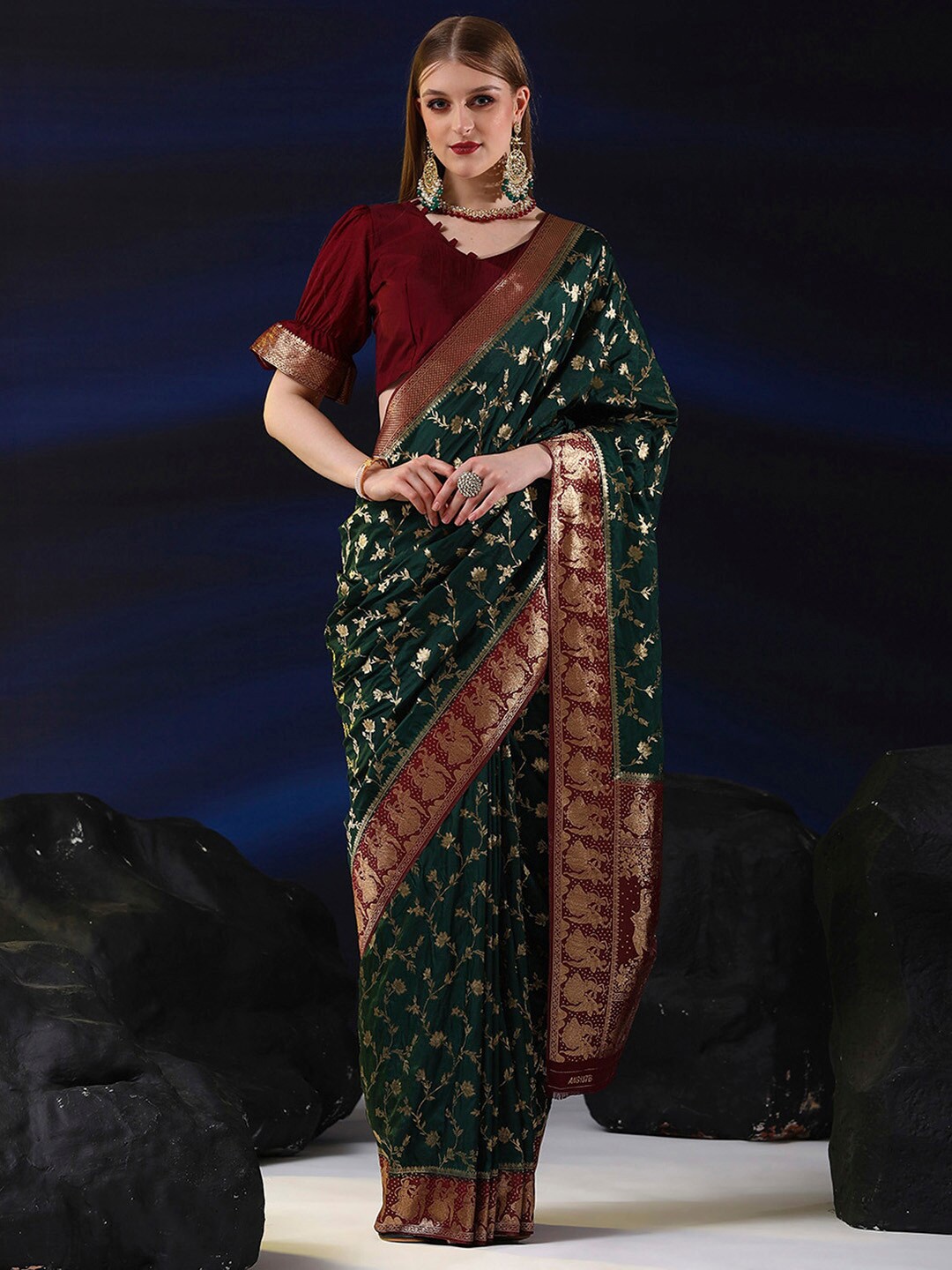 

Saree mall Ethnic Motifs Printed Zari Sarees, Green