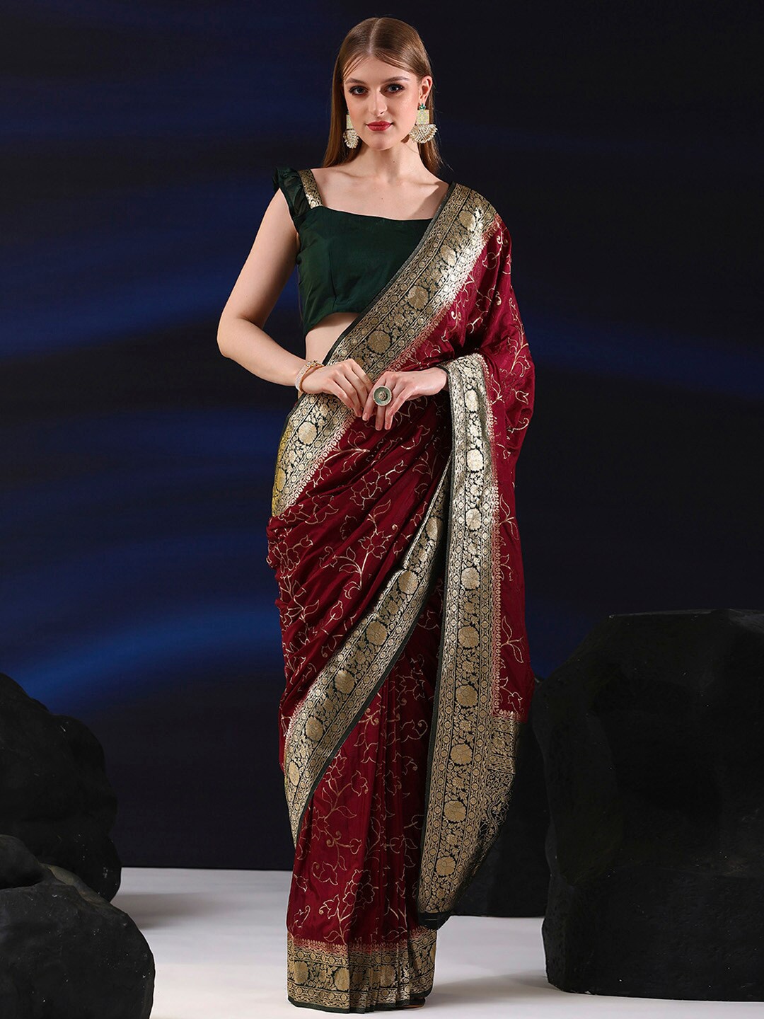 

Saree mall Floral Woven Design Zari Saree, Maroon