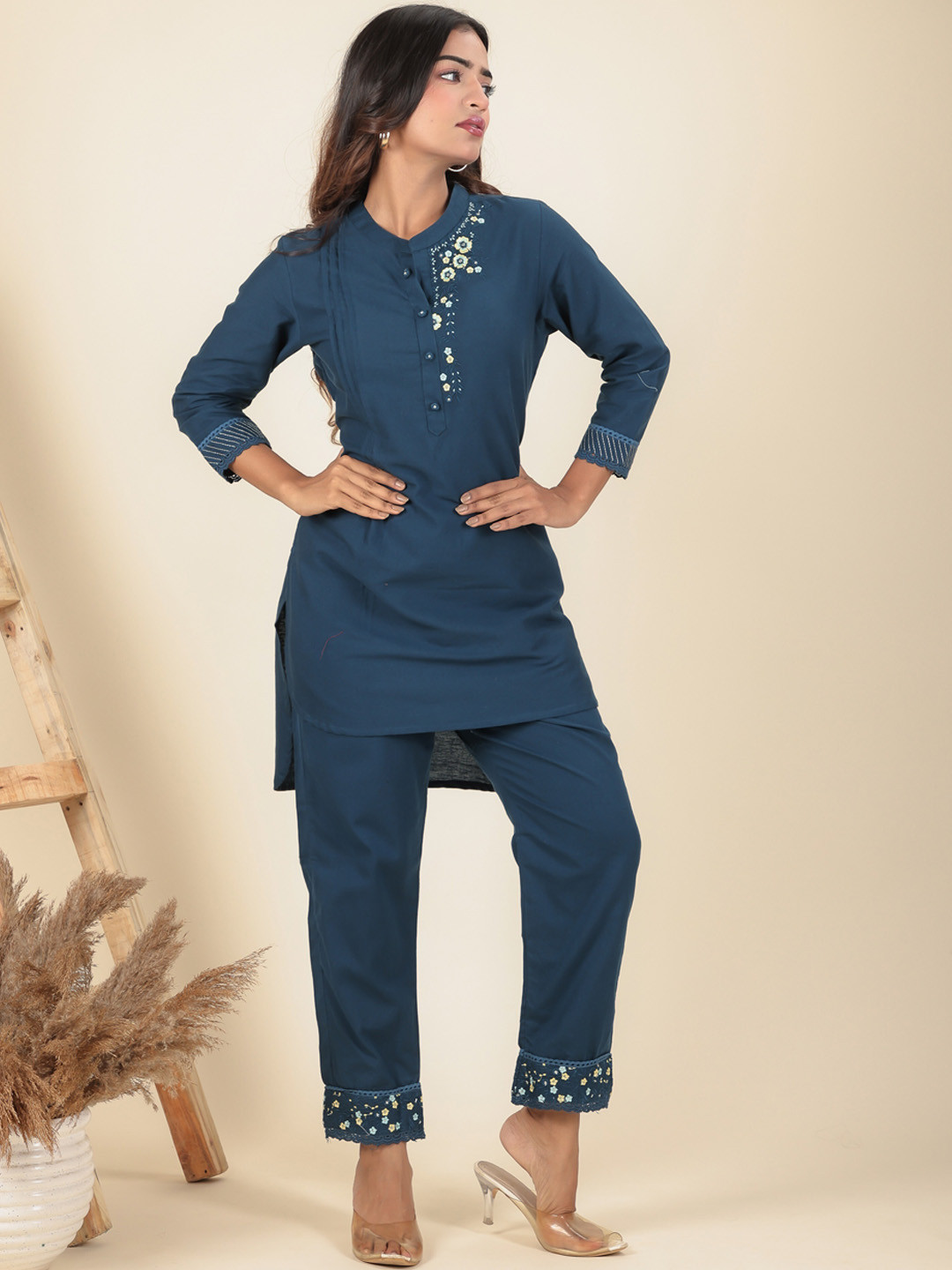 

LALI JAIPUR Embroidered Mandarin Collar High-Low Tunic With Trousers Co-Ords, Blue