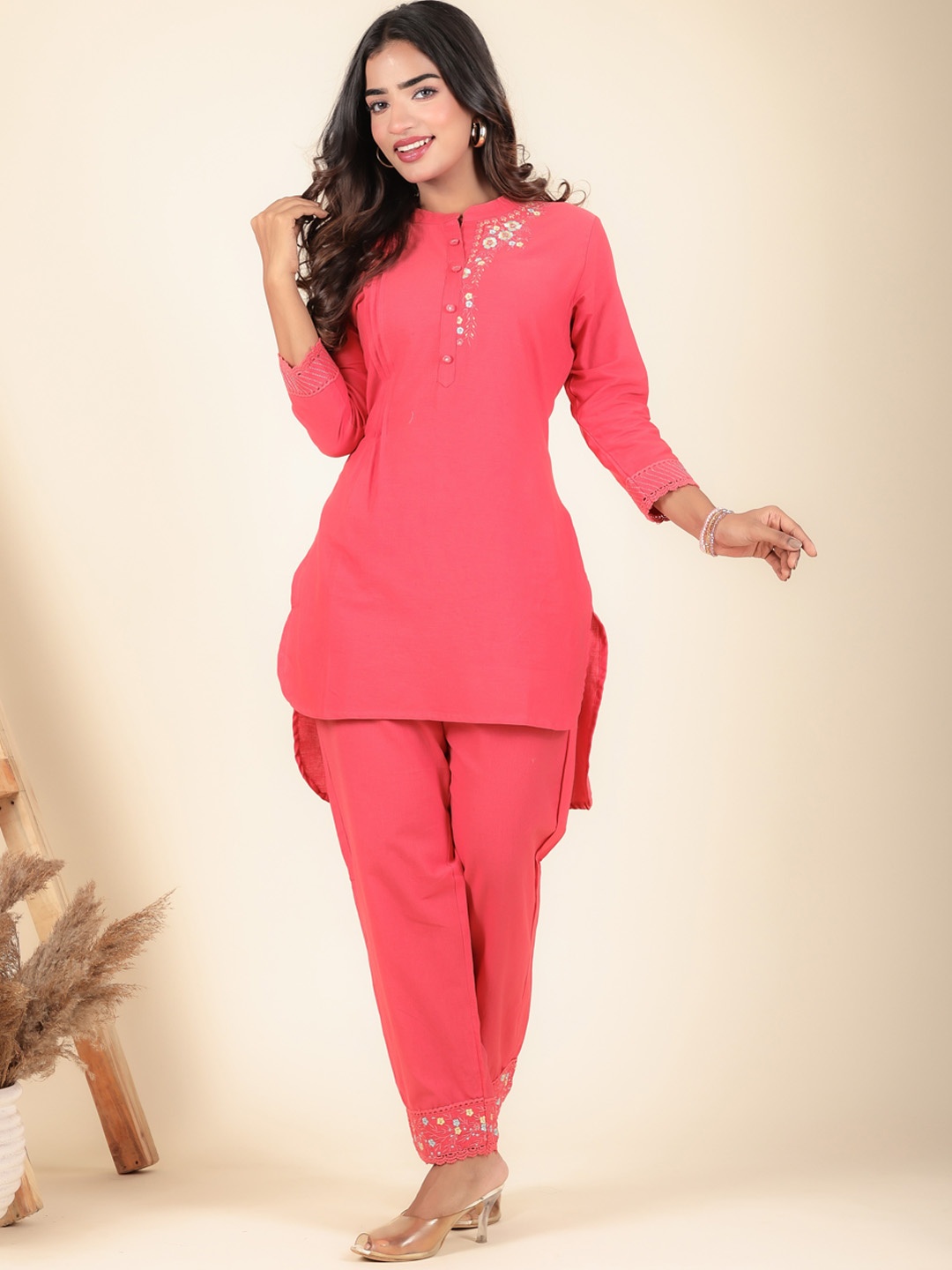 

LALI JAIPUR Embroidered Mandarin Collar High-Low Tunic With Trousers Co-Ords, Pink