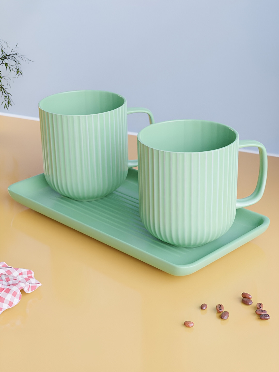 

The Earth Store Green 2 Pieces Textured Ceramic Glossy Mugs 350 ml
