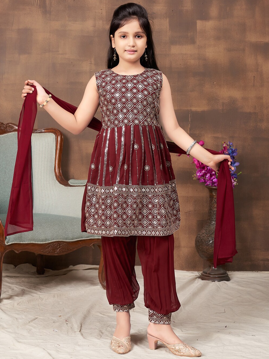 

BAESD Girls Ethnic Motifs Embroidered Thread Work Kurta With Sharara & Dupatta, Maroon