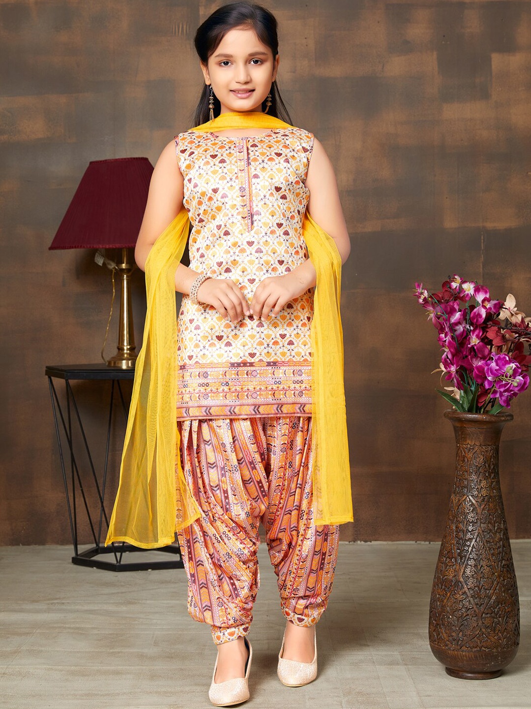 

BAESD Girls Ethnic Motifs Printed Regular Pure Silk Kurti With Salwar & Dupatta, Yellow